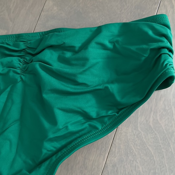 L space bikini bottoms green size XS - Picture 2 of 4